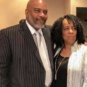 Meet your Posher, Sharon